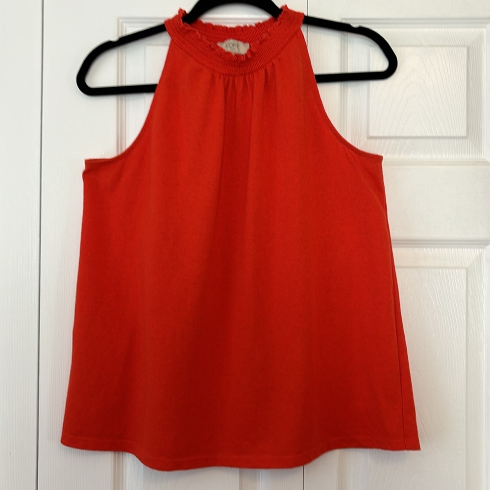 💰3/$25 BUNDLE 💰 LOFT Outlet Beautiful Orange Sleeveless Top